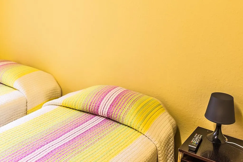 Apartment Hostel Turistic Castell Barcelona